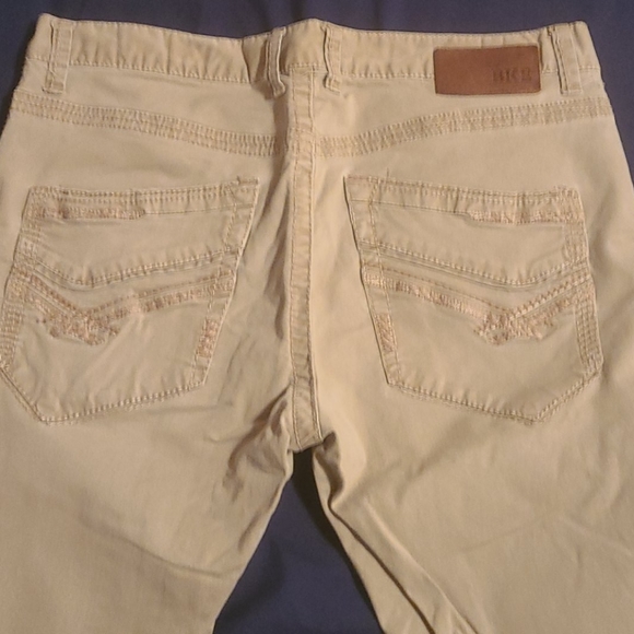 BKE Jake 32L - Picture 3 of 3